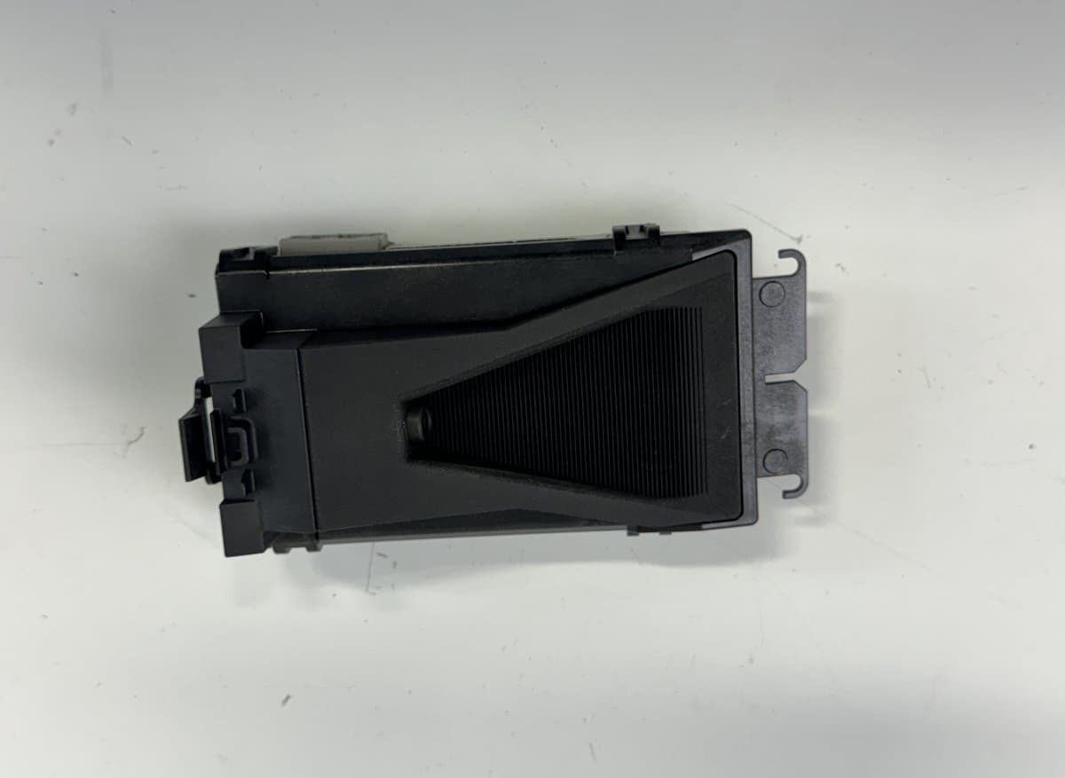 31445513 Front camera VOLVO XC60 I (2008-2017)