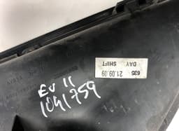LAND ROVER LR018413 LR018411 Front fenders, other LAND ROVER RANGE ROVER SPORT I (L320) (2005-2013) — thumbnail 4