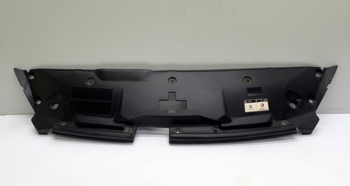 PEUGEOT 9686697070 Front panel plastic cover upper PEUGEOT 508 I (W23) (2010-2018)