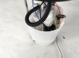FORD Fuel delivery pump FORD KUGA II (DM2, TF) (2012-2019) — thumbnail 2