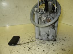 VW Fuel delivery pump VW PASSAT B6 (3C) (2005-2010) — thumbnail 2