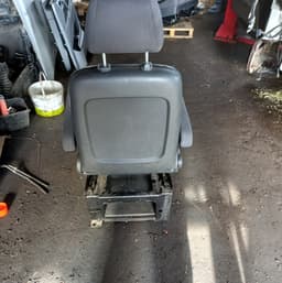 MERCEDES-BENZ Front seat right MERCEDES-BENZ VITO / VIANO (W639) (2003-2014) — thumbnail 2