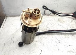 VOLVO Fuel delivery pump VOLVO V70 II / XC70 I (P80) (2000-2007) — thumbnail 2