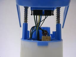 MERCEDES-BENZ A2184700394 Fuel delivery pump MERCEDES-BENZ C-CLASS (W204) (2007-2013) — thumbnail 2