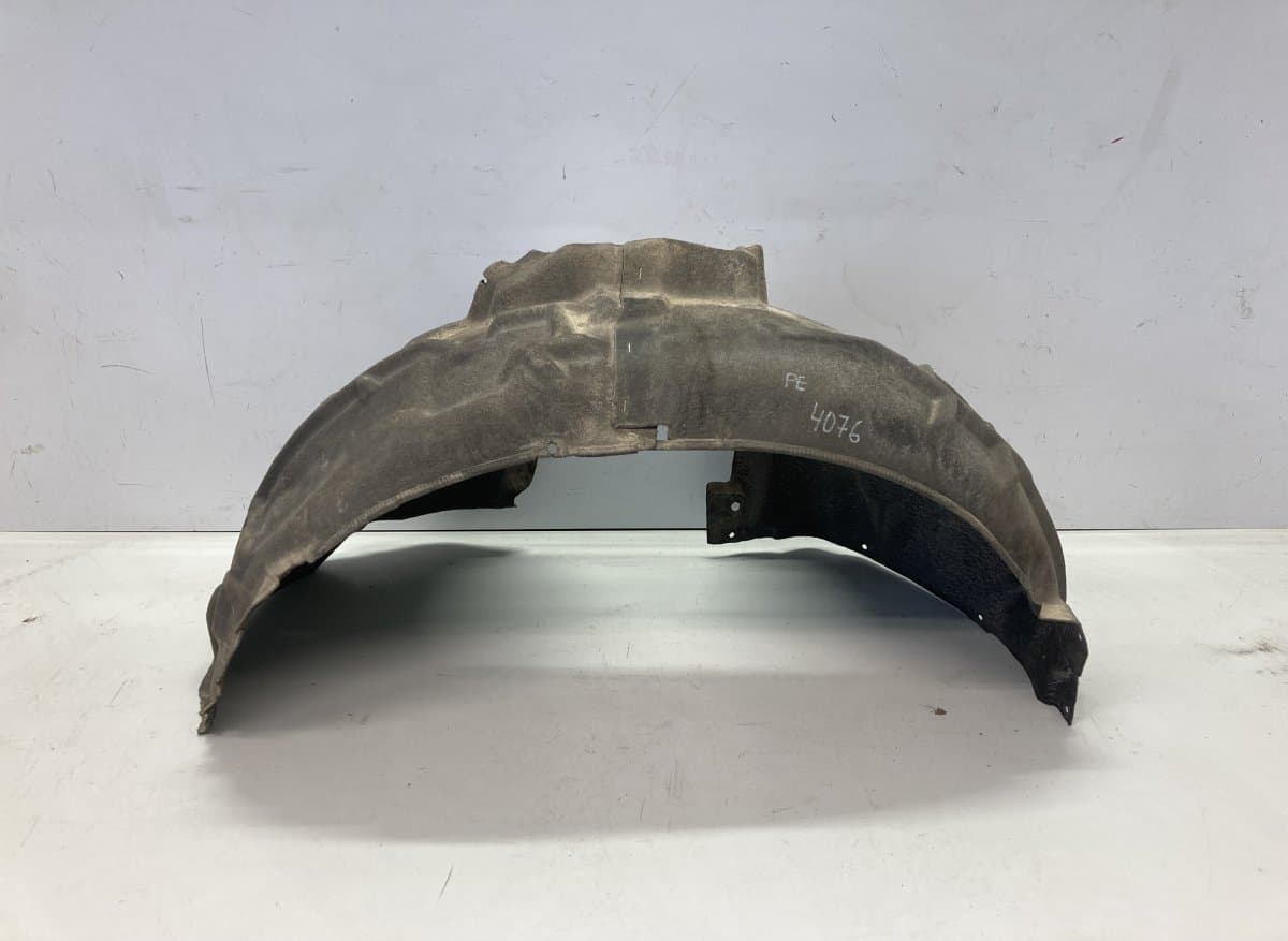 AUDI 8W0821172B Fender inner liner Front Right AUDI A4 (8W, B9) (2015-)