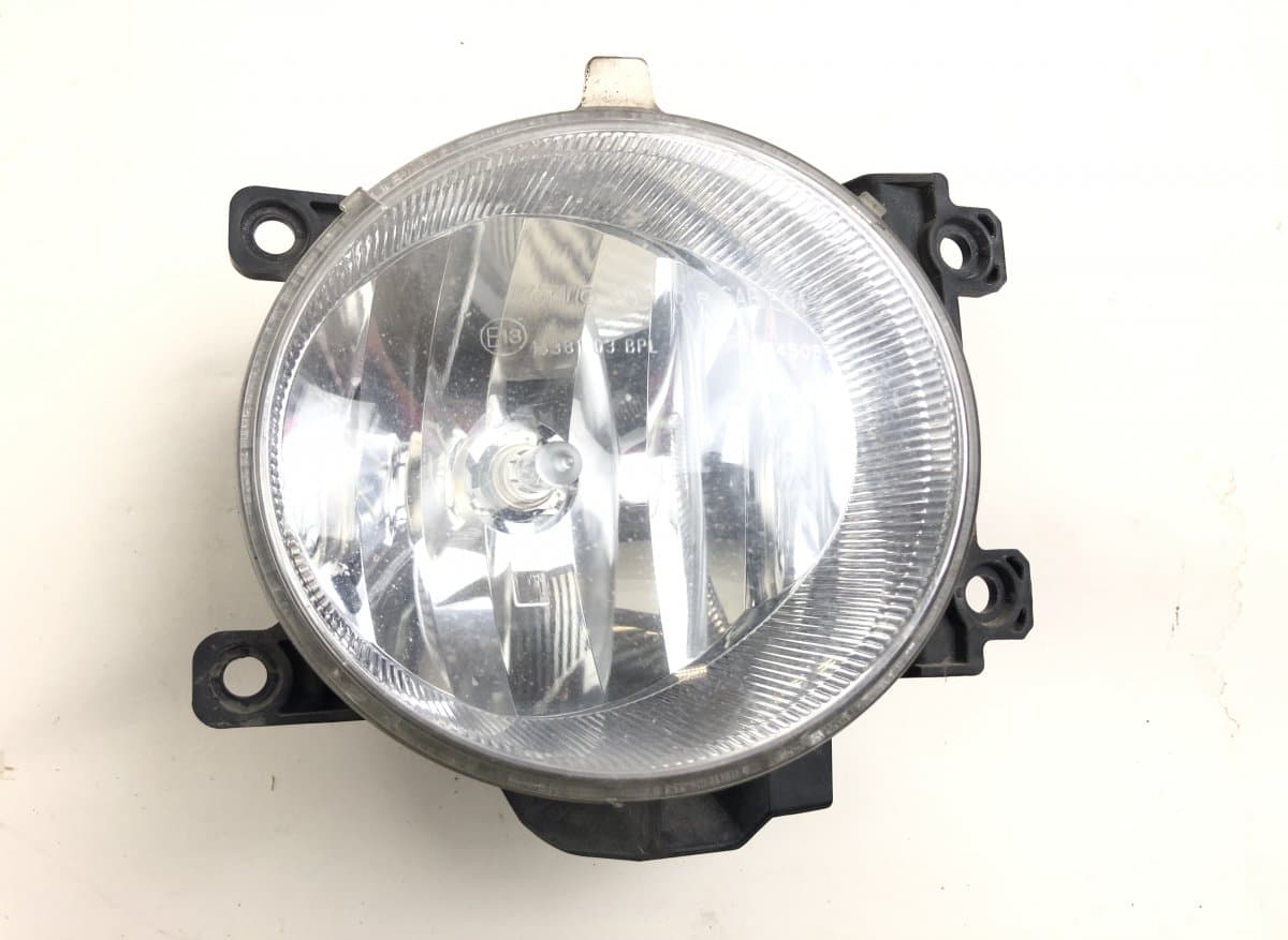 TOYOTA 8121060180 Fog Lamp Front Right TOYOTA RAV 4 IV (XA40) (2012-2019)