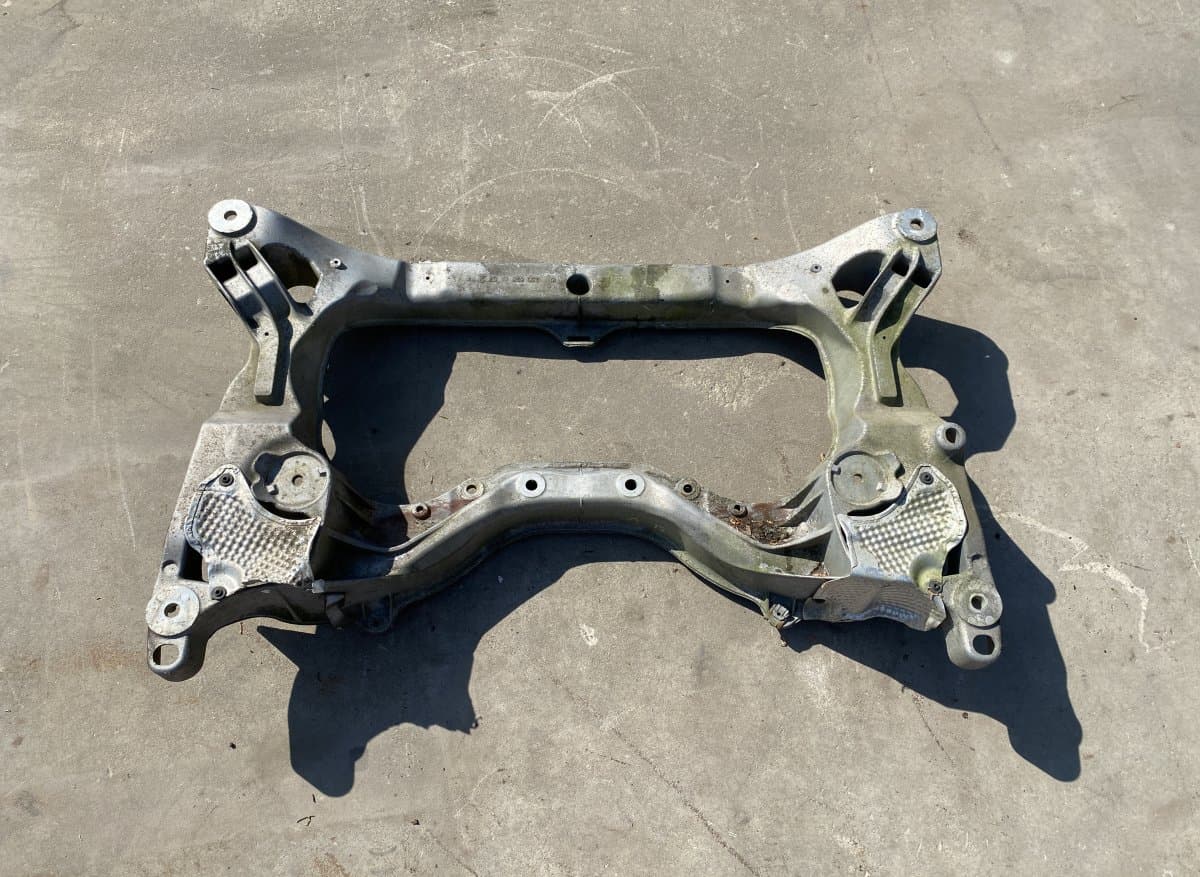 MERCEDES-BENZ A23062801572 23062801572 A2306280157 Front Axle Beam MERCEDES-BENZ SL-CLASS (R230) (2001-2012)
