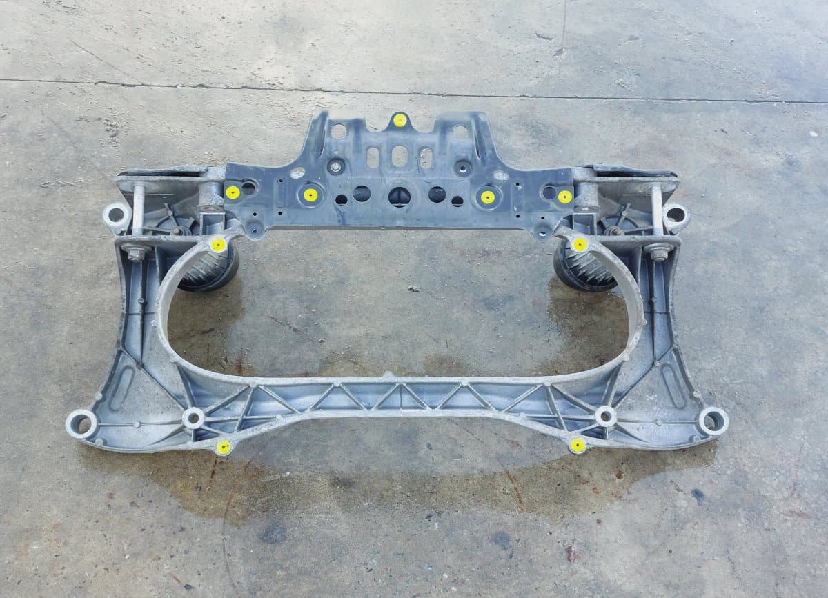 LEXUS 5120130130 Front Axle Beam LEXUS IS II (XE20) (2005-2013)