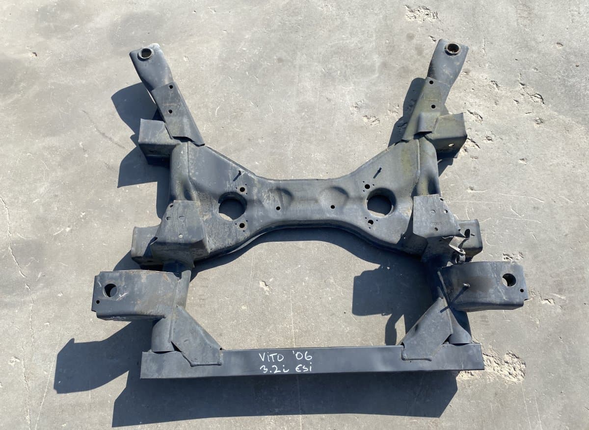 6393301806 Front Axle Beam MERCEDES-BENZ VITO / VIANO (W639) (2003-2014)