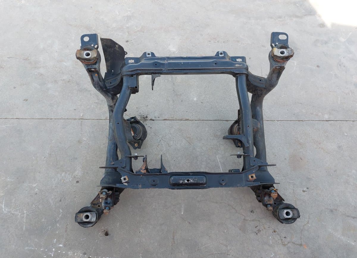 A1643300058 Front Axle Beam MERCEDES-BENZ ML-CLASS (W164) (2005-2011)