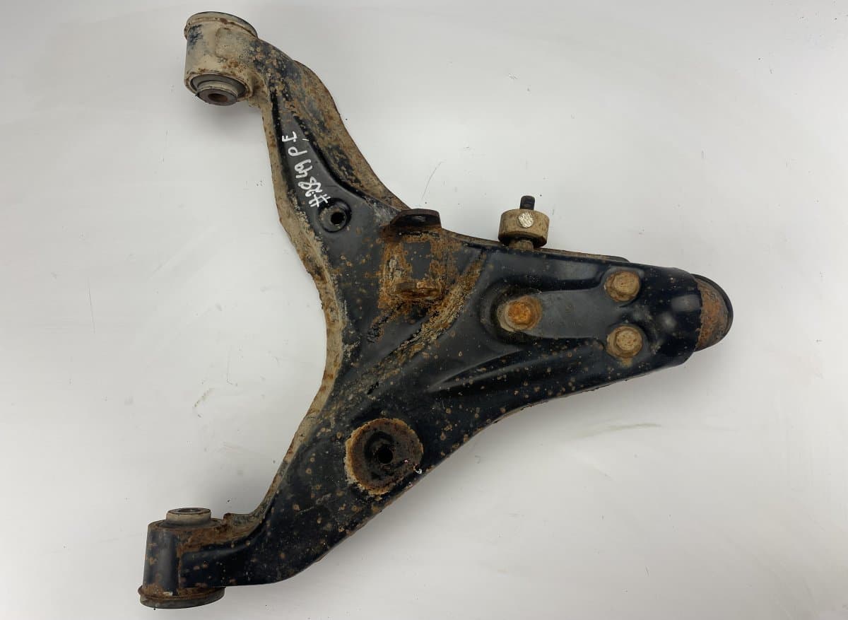 MITSUBISHI 40320AR Front Axle Track Control Arm lower Right MITSUBISHI L200 V / TRITON (KJ, KK, KL) (2014-2023)