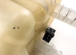 LAND ROVER LR115228 Expansion Tank LAND ROVER EVOQUE II (L551) (2018-) — thumbnail 4