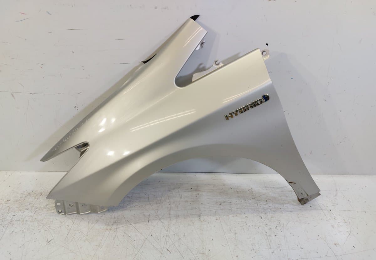 Fender Front Left TOYOTA PRIUS III (XW30) (2009-2015)