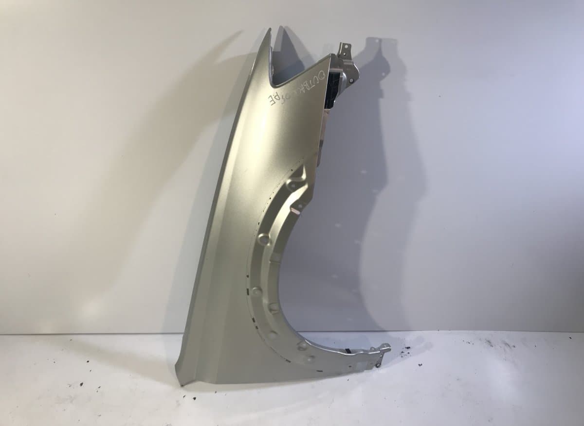 SUBARU Fender Front Right SUBARU LEGACY IV / Outback (2003-2009)
