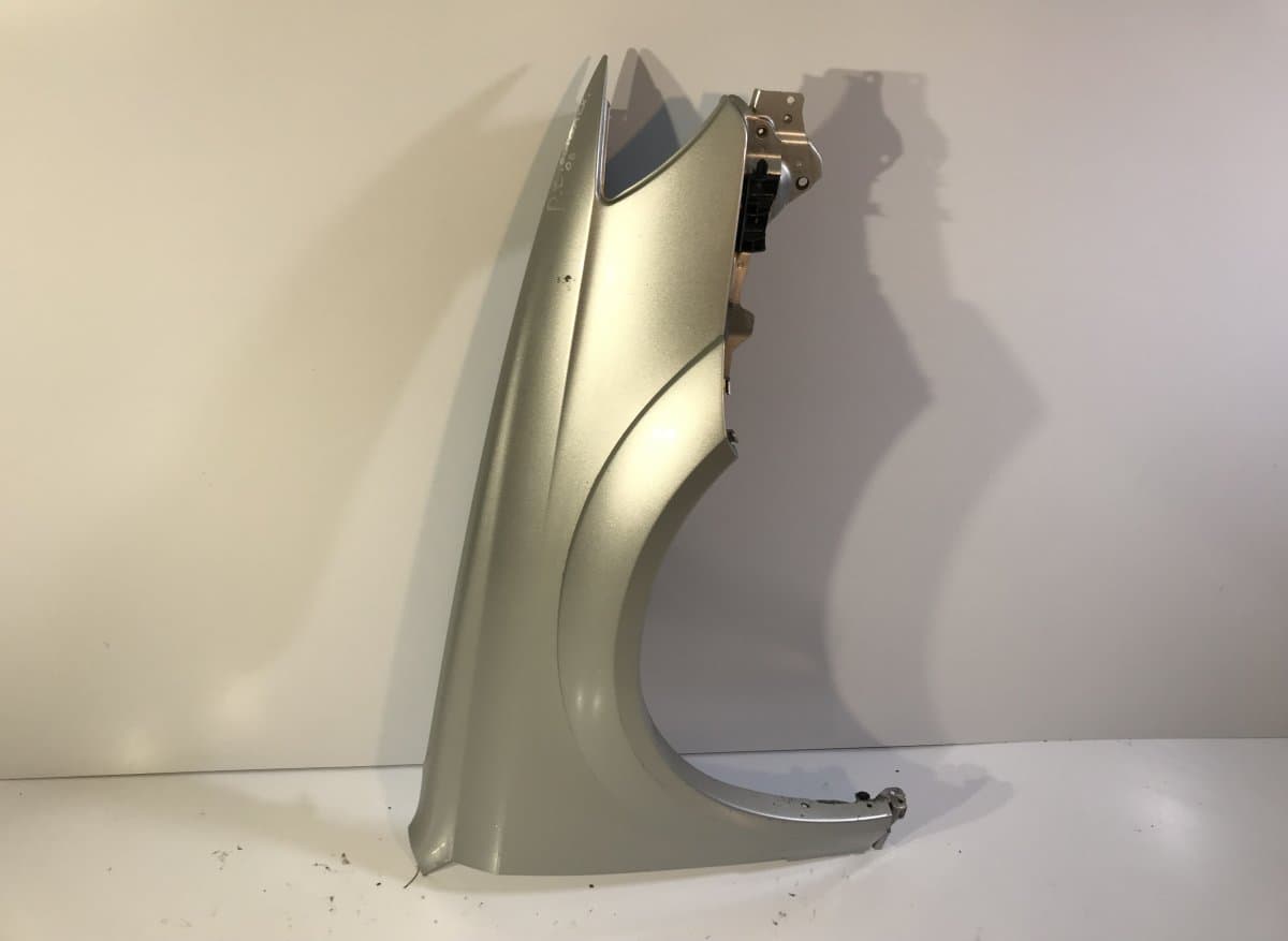 SUBARU Fender Front Right SUBARU LEGACY IV / Outback (2003-2009)