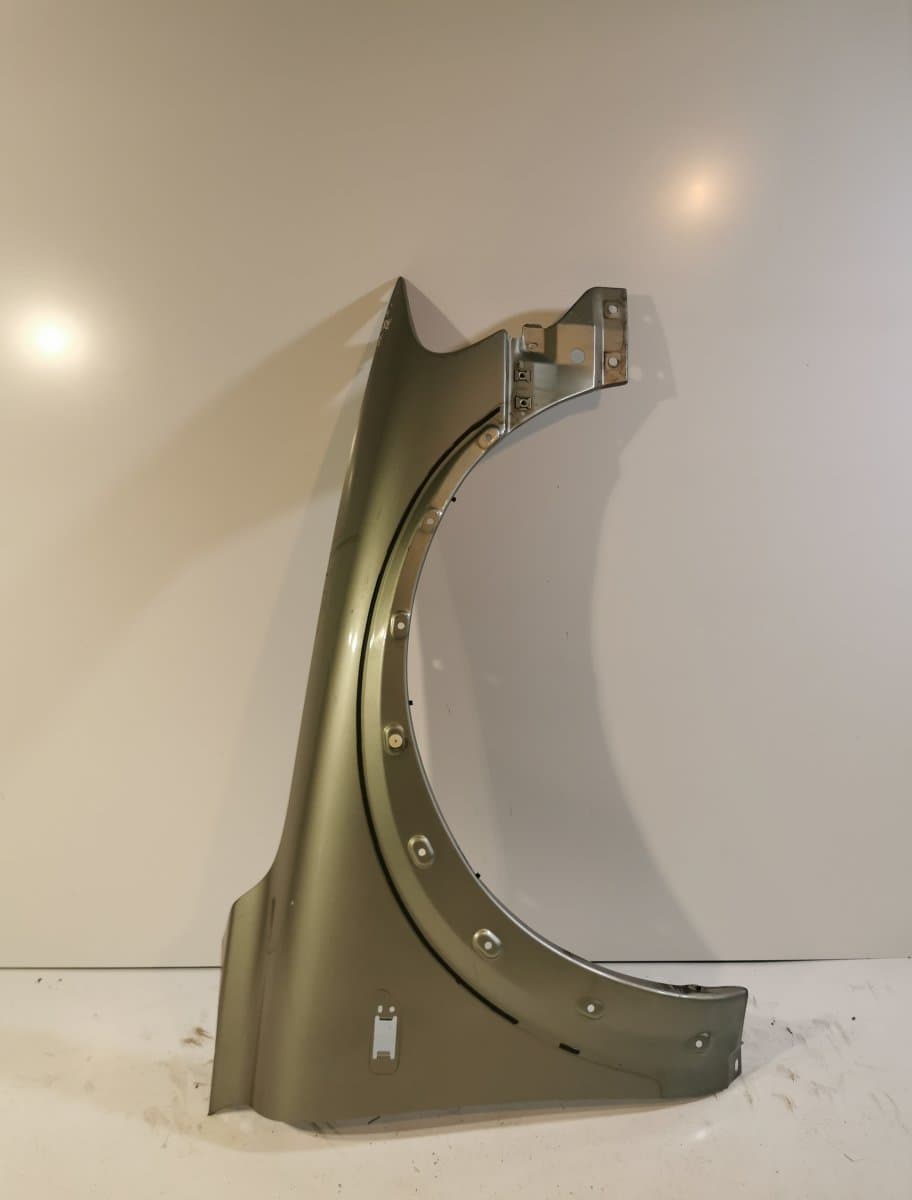 VOLVO Fender Front Right VOLVO V70 II / XC70 I (P80) (2000-2007)