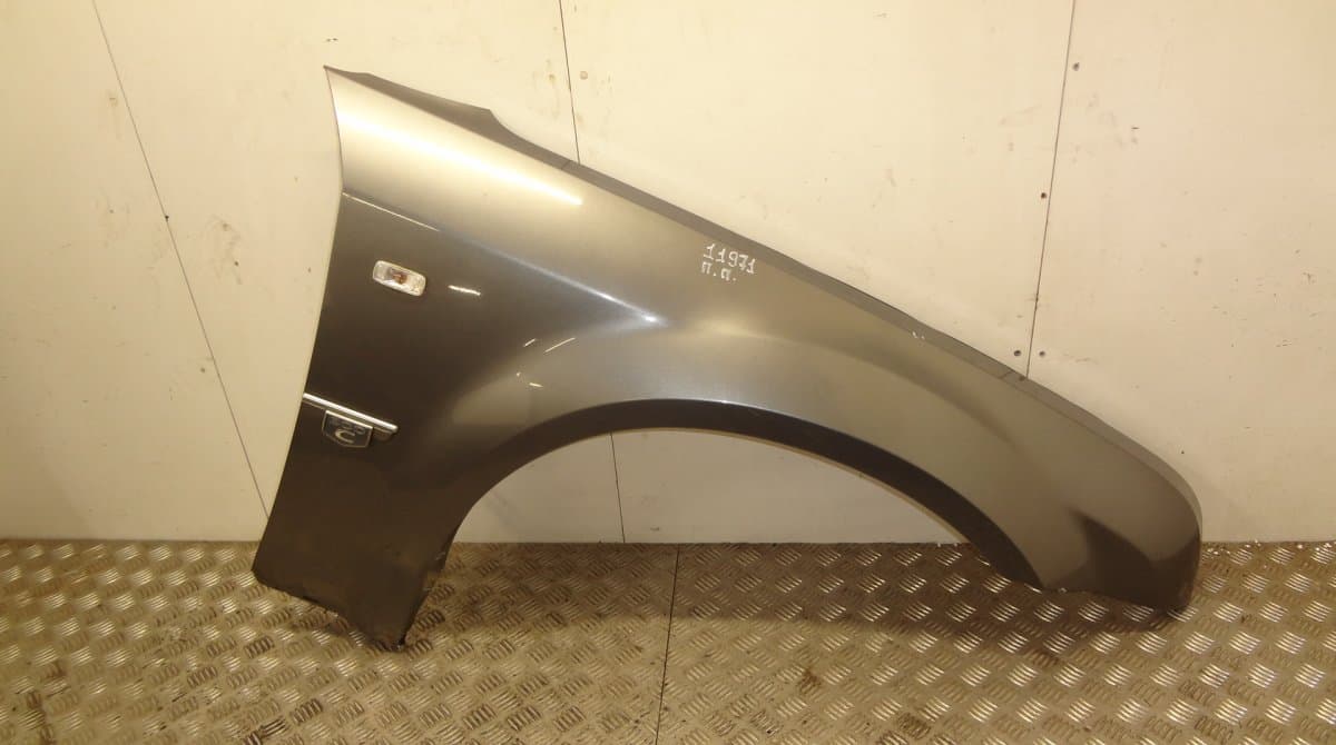 CHRYSLER Fender Front Right CHRYSLER 300C I (2004-2010)