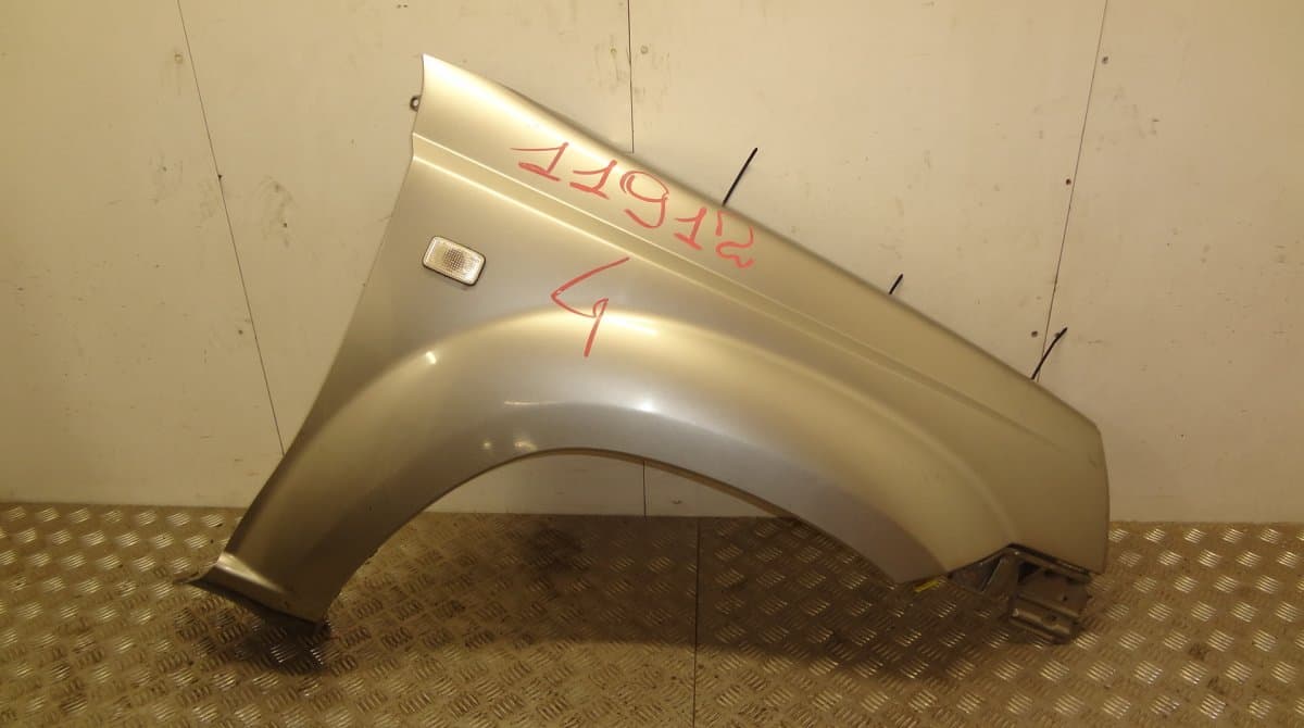 NISSAN Fender Front Right NISSAN X-TRAIL I (T30) (2001-2007)