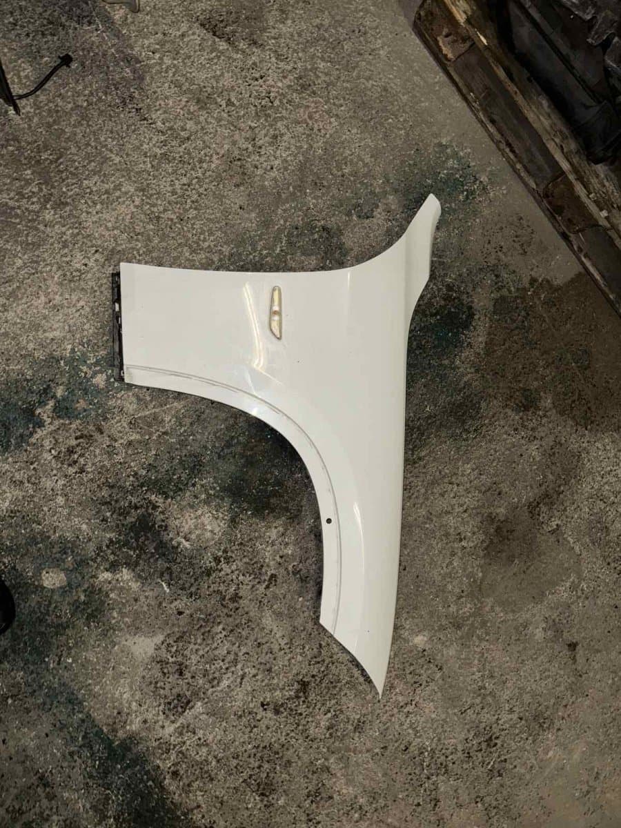 BMW Fender Front Right BMW X1 (E84) (2009-2015)