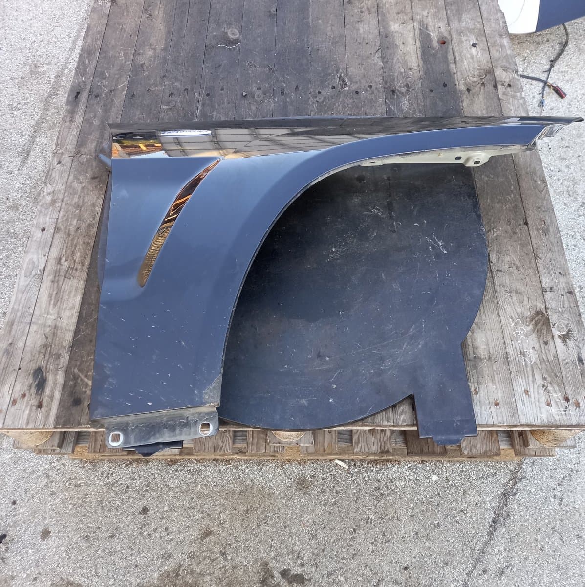 MERCEDES-BENZ A2048801018 Fender Front Right MERCEDES-BENZ GLK-CLASS (X204) (2008-2015)