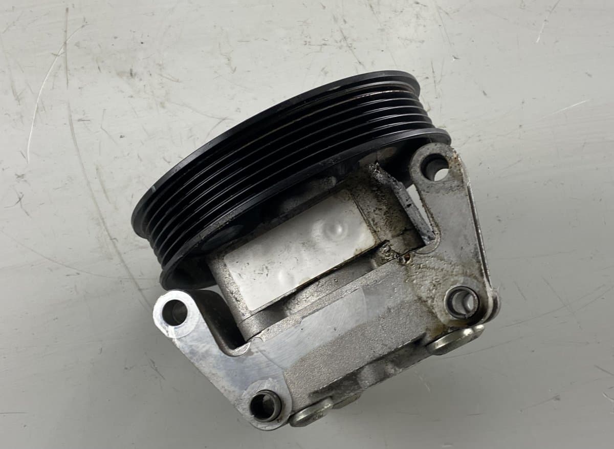 VOLVO Power steering pump VOLVO XC60 I (2008-2017)