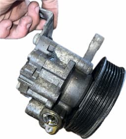 MERCEDES-BENZ A0054669301 0054669301 Power steering pump MERCEDES-BENZ C-CLASS (W204) (2007-2013) — thumbnail 4