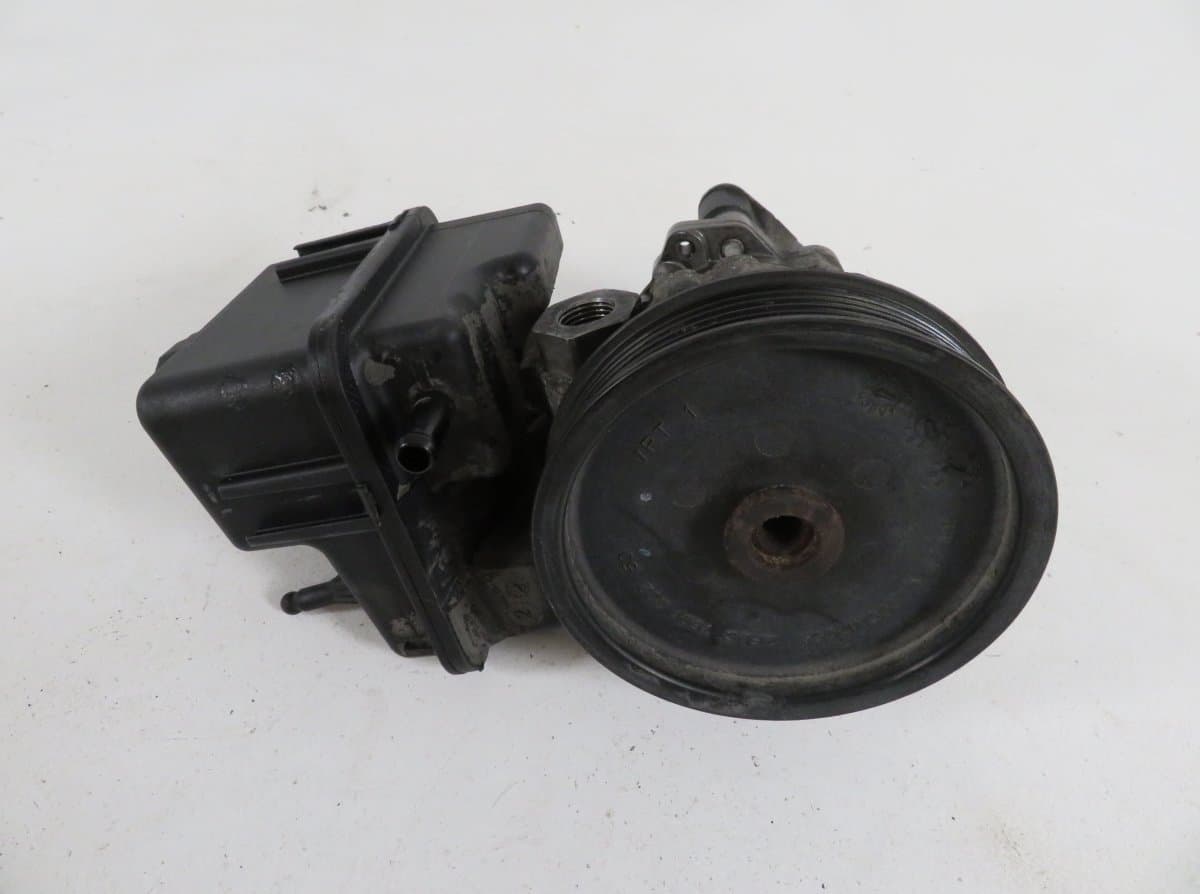 MERCEDES-BENZ A0064661701 A0064667801 Power steering pump MERCEDES-BENZ SPRINTER (906) (2006-2018)