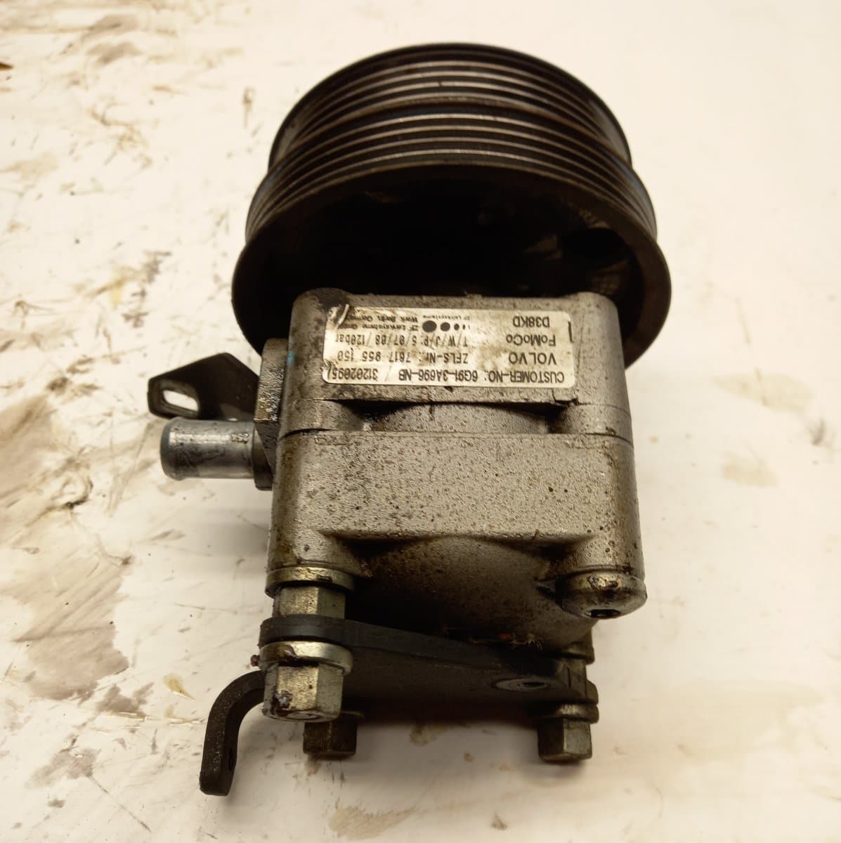 VOLVO 31202095 Power steering pump VOLVO XC70 II (2007-2016)