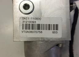 VOLVO 31218393 31218393 1070222 HW31217840AA SW31218404AA Power bootlid / tailgate motor VOLVO V70 III (BW) (2007-2016) — thumbnail 5