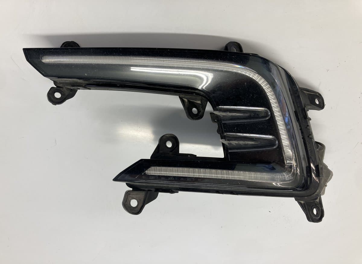 VW 3G0941056A 10181020000 1018002R Position Light front right VW PASSAT B8 (3G) / ALLTRACK (2014-2023)