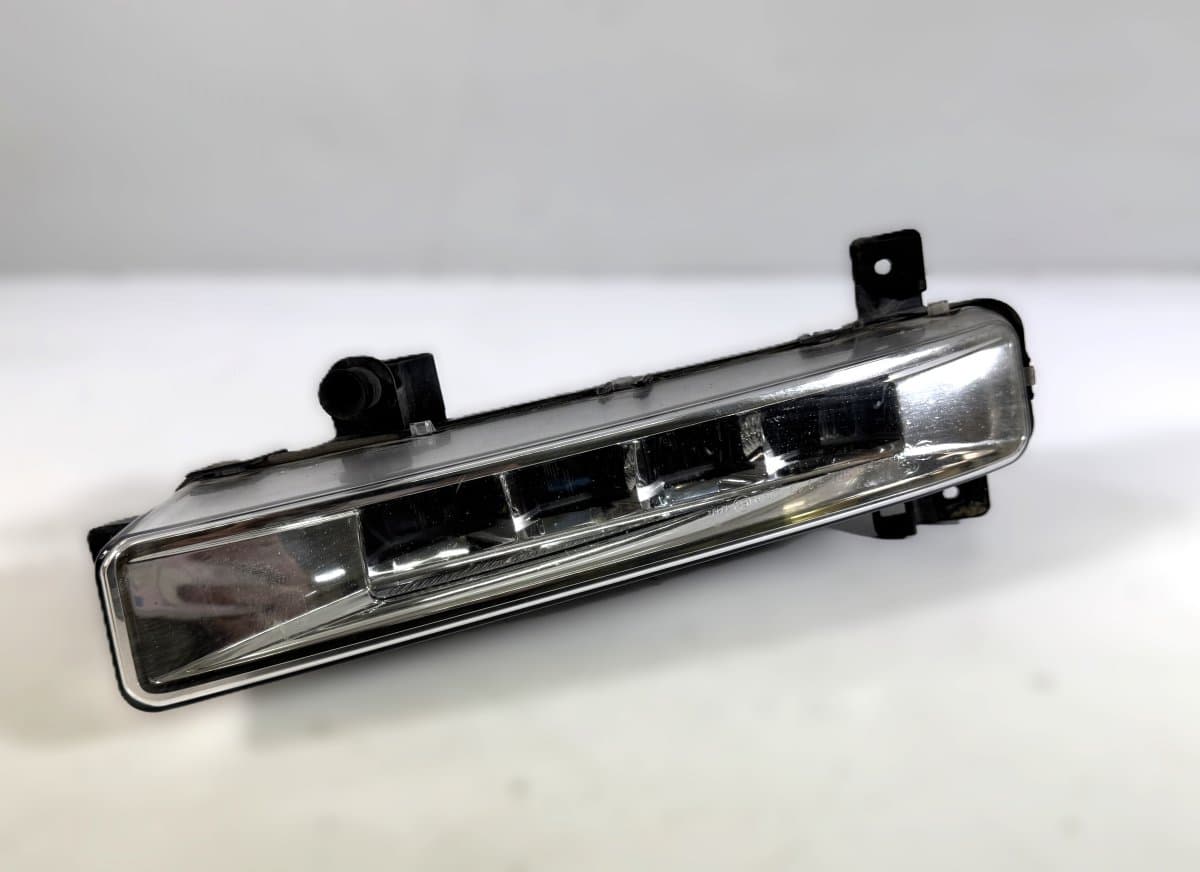 BMW 89250241 Position Light front right BMW 5 (G30, G31) (2016-2024)