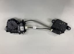 BMW UA734853106 16367210 C27838102 C21133102 16367210 UK734853004 Power bootlid / tailgate motor BMW 2 Active Tourer (F45, F46) (2013-2021) — thumbnail 1
