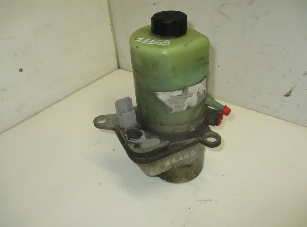 Power steering pump FORD FOCUS II (2004-2012)