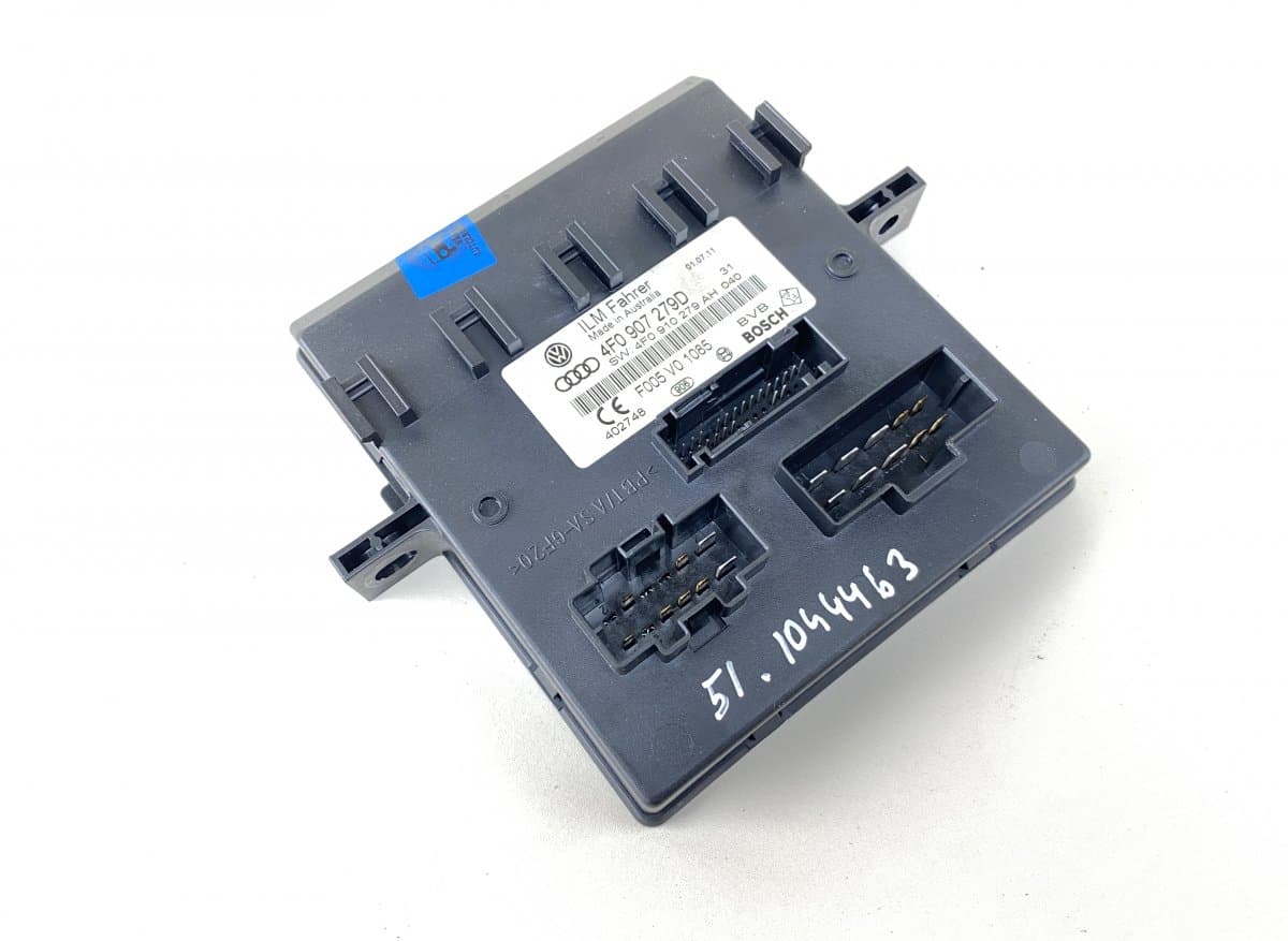 AUDI F005V01085 Onboard supply control unit AUDI Q7 (4L) (2006-2015)