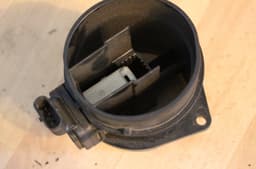 MERCEDES-BENZ Mass Air-Flow Sensor MERCEDES-BENZ E-CLASS (W212) (2009-2016) — thumbnail 2