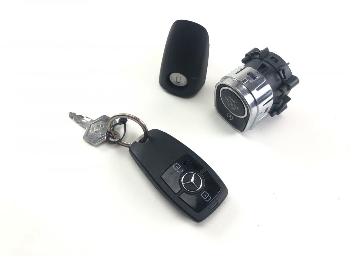 MERCEDES-BENZ A2479054503 Key / Keys MERCEDES-BENZ SPRINTER (907, 910) (2018-)