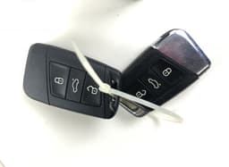 SKODA 3V0959752 Key / Keys SKODA SUPERB III (3V3, 3V5) (2015-2024) — thumbnail 2