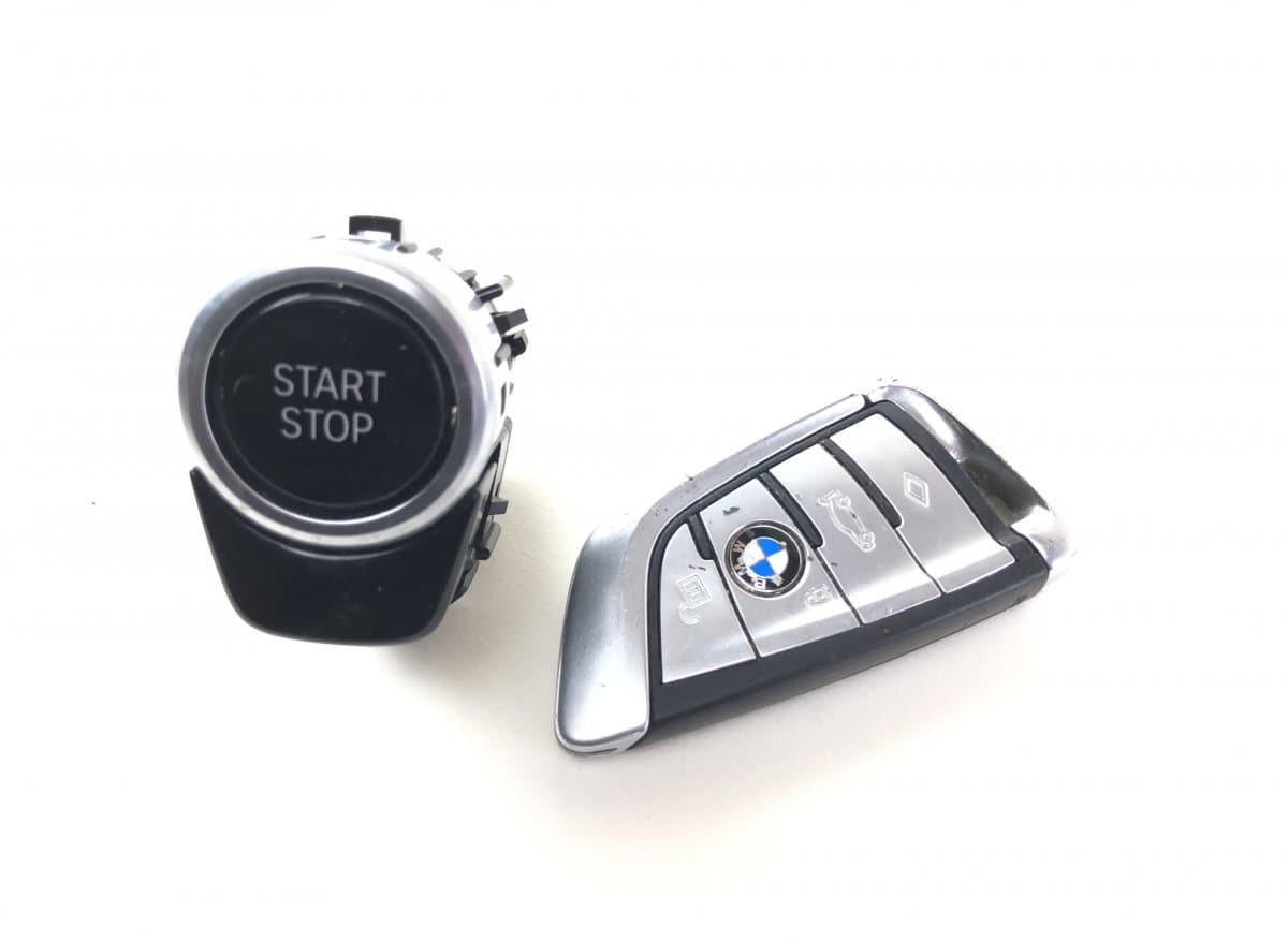 2413252 Key / Keys BMW 5 (G30, G31) (2016-2024)