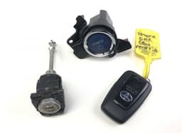 TOYOTA 8961130142 Key / Keys TOYOTA C-HR I (AX10, AX50) (2016-2023) — thumbnail 1