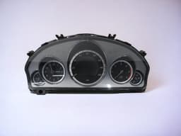 MERCEDES-BENZ A2129002010 Instrument Cluster MERCEDES-BENZ E-CLASS (W212) (2009-2016) — thumbnail 1