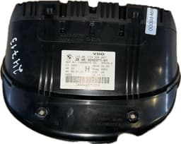 BMW Instrument Cluster BMW X1 (E84) (2009-2015) — thumbnail 2