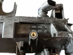 BMW Intake Manifold BMW X5 (E70) (2007-2013) — thumbnail 3