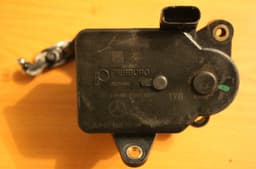 MERCEDES-BENZ A6421500394Q Intake manifold electric flap motor MERCEDES-BENZ S-CLASS (W221) (2005-2013) — thumbnail 1