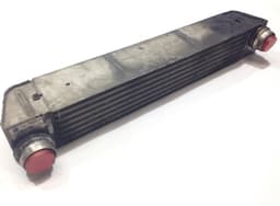 BMW F6438000 Intercooler BMW 5 (E60, E61) (2003-2010) — thumbnail 1