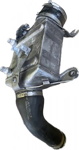 BMW Intercooler BMW 7 (F01, F02) (2008-2016) — thumbnail 2