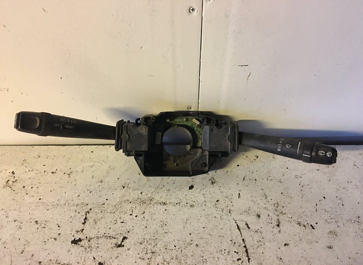 VOLVO Indicator + wiper switch (stalk) VOLVO XC90 I (2002-2014)