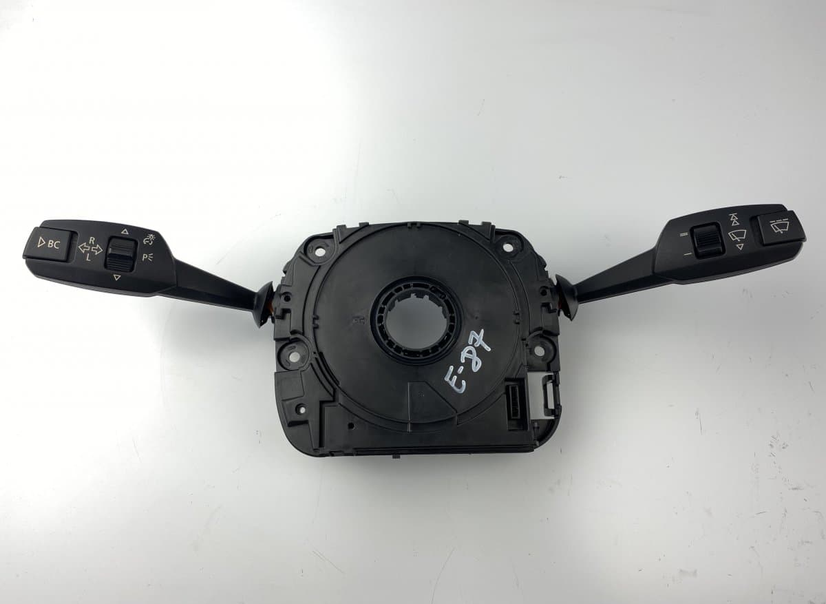 Indicator/wiper/slip ring switch (stalk) BMW 1 (E81, E82, E87, E88) (2003-2013)