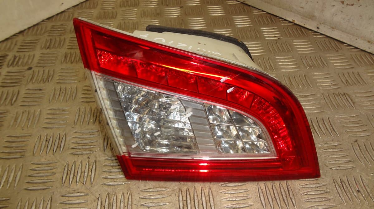 PEUGEOT Inner tail light, left PEUGEOT 508 I (W23) (2010-2018)