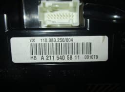 MERCEDES-BENZ 110080250/004 Instrument Cluster MERCEDES-BENZ E-CLASS (W211) (2002-2009) — thumbnail 4