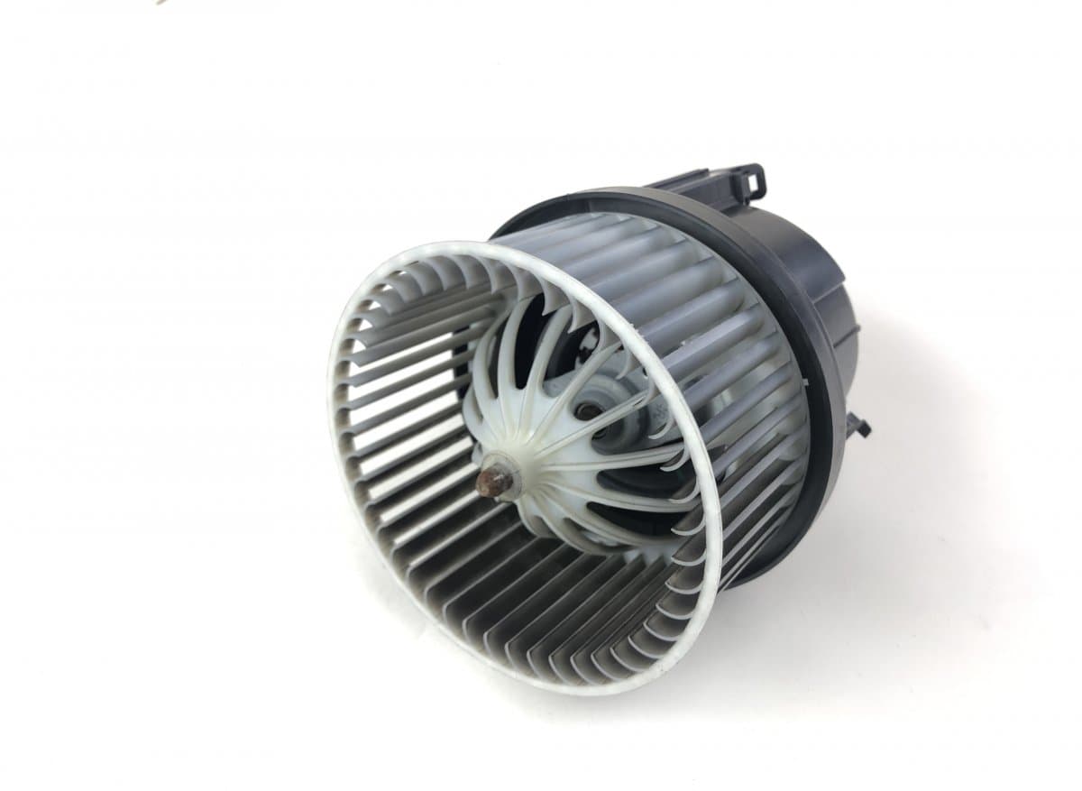 LAND ROVER LR115674 Heater Fan LAND ROVER DISCOVERY SPORT (L550) (2014-)